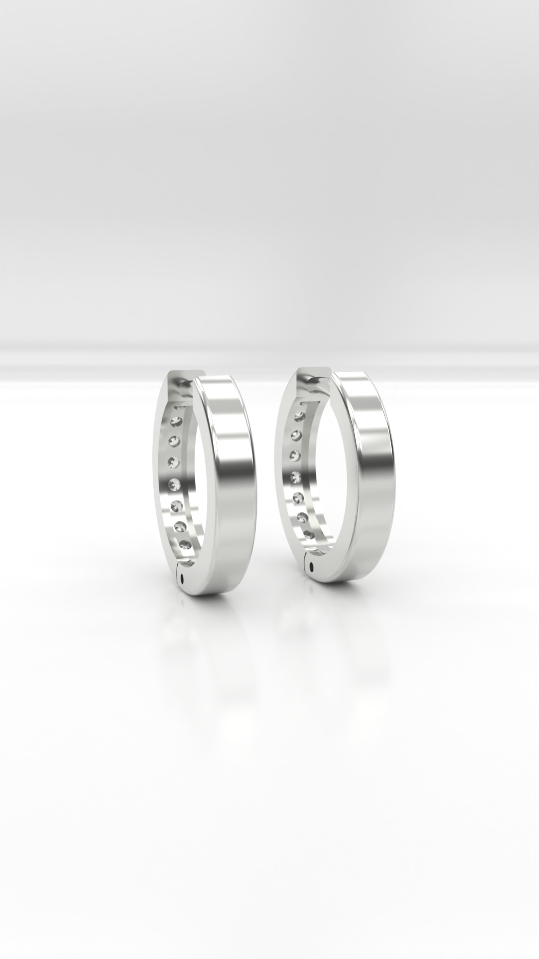 Brinco arcola articulada 12mm cravejada com zirconias em prata 925.